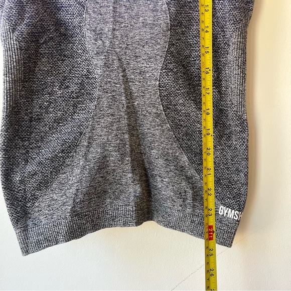 Gymshark Ombre Seamless Tank Top Women’s Small Gray Purple Sleeveless Workout - Picture 4 of 9